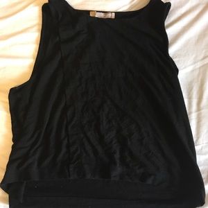 Black flap crop tank